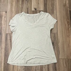 Apt. 9 Women's Light Orange/ blue/ Green Heather  V-Neck Tee